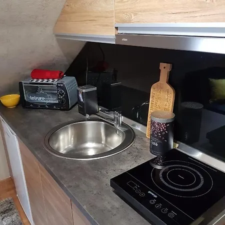 Kraljevi Cardaci, 53 U Zgradi 7, Opcija Unutrasnjeg Parking Mesta Appartement *
